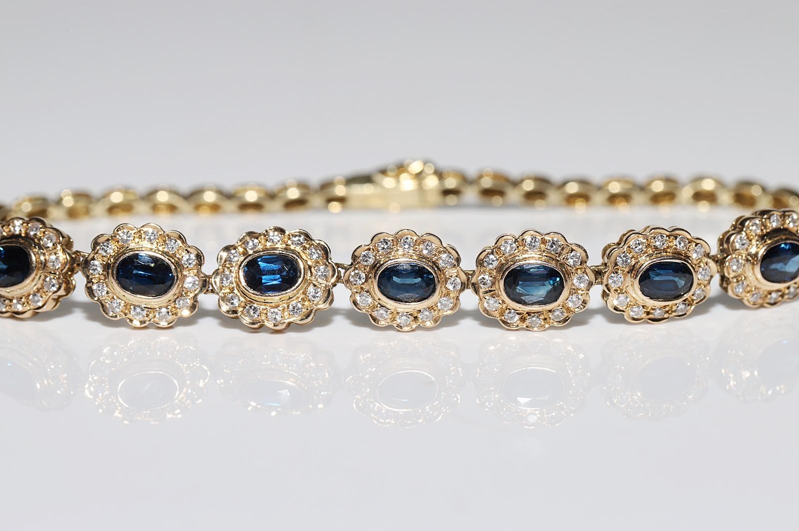Vintage Circa 1980s 14k Gold Natural Diamond And Sapphire Decorated Bracelet  For Sale 4