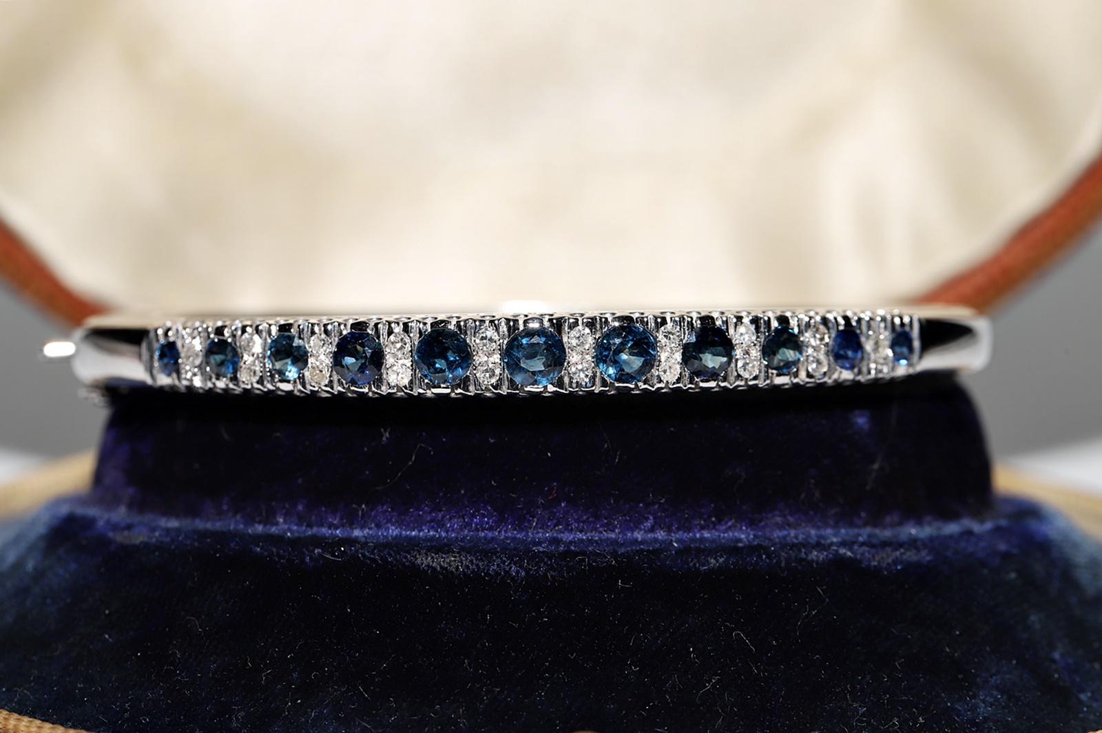 Vintage Circa 1980s 14k Gold Natural Diamond And Sapphire Decorated Bracelet  In Good Condition For Sale In Fatih/İstanbul, 34