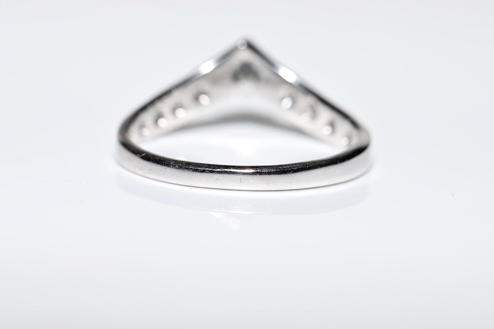 Vintage Circa 1980er Jahre 14k Gold Natürlicher Diamant und Saphir Dekorierter Ring im Angebot 4