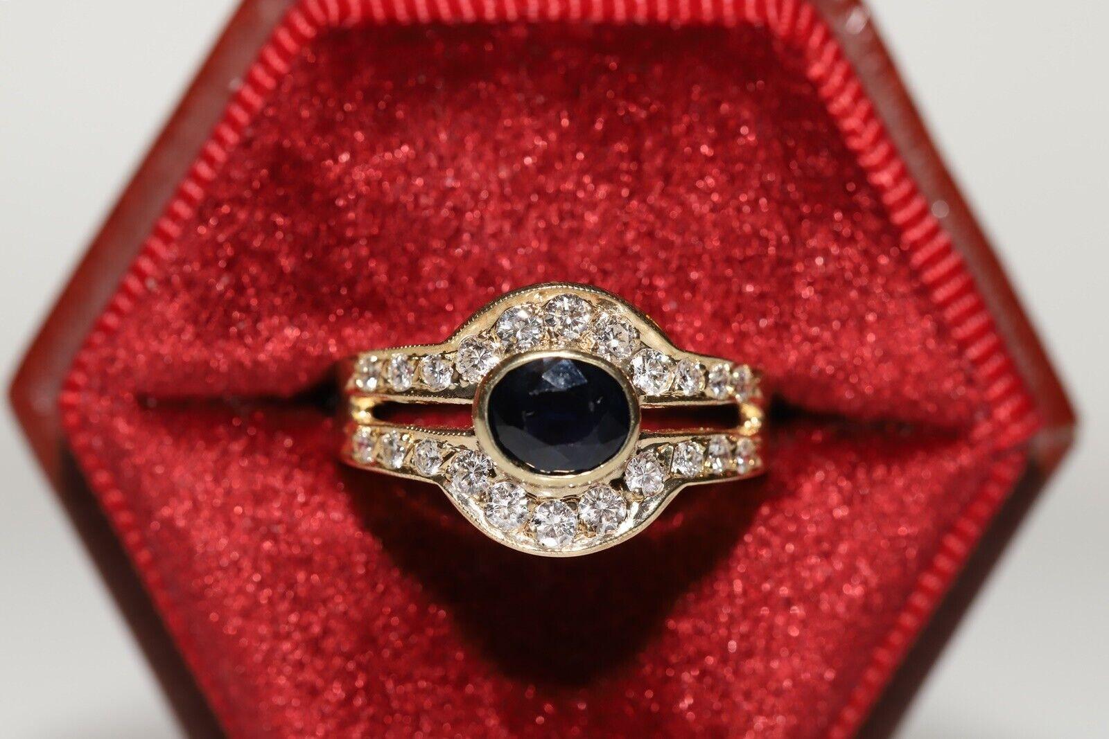 Vintage Circa 1980s 14k Gold Natural Diamond And Sapphire Decorated Ring  For Sale 6