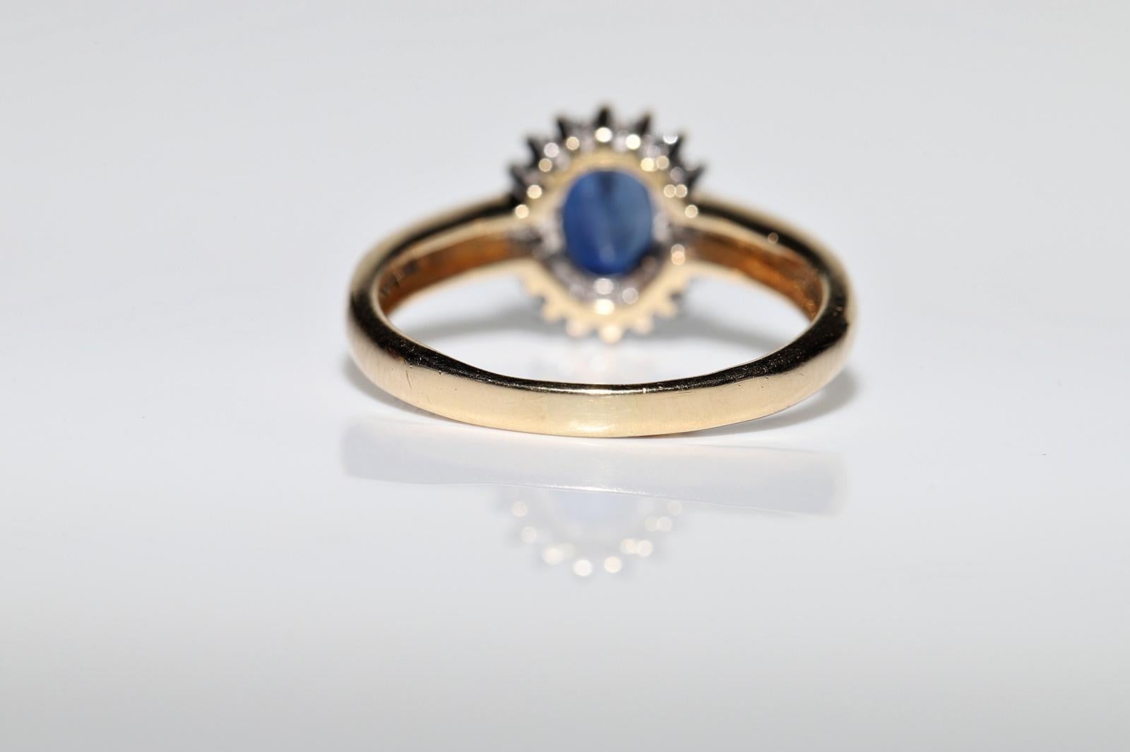 Vintage Circa 1980s 14k Gold Natural Diamond And Sapphire Decorated Ring  For Sale 9