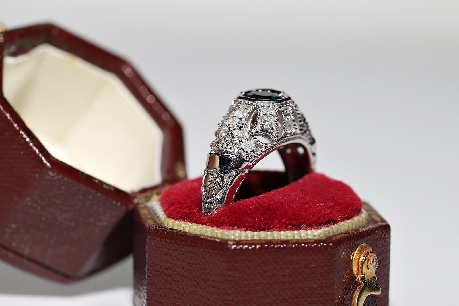 Vintage Circa 1980er Jahre 14k Gold Natürlicher Diamant und Saphir Dekorierter Ring (Retro) im Angebot
