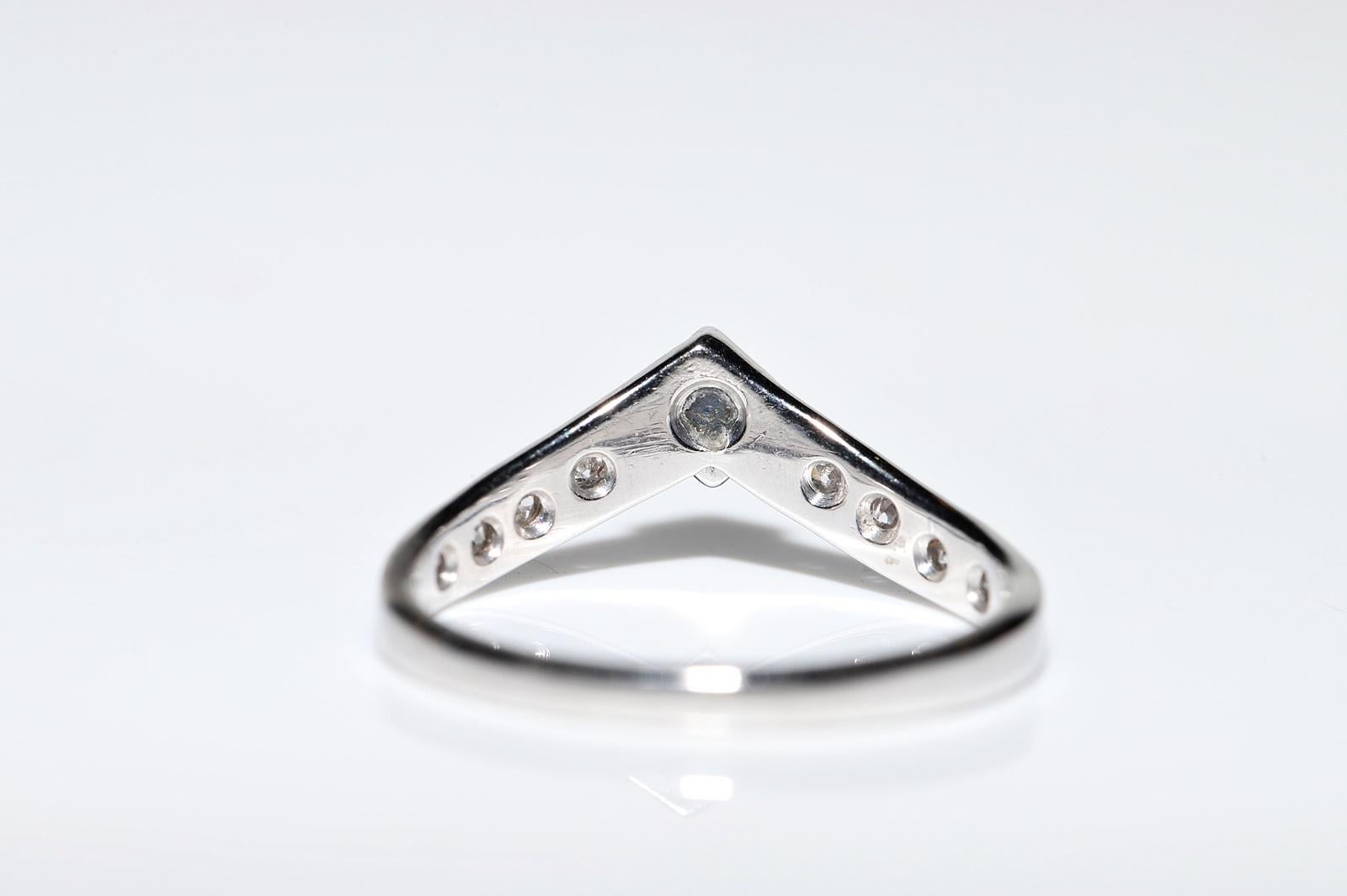 Vintage Circa 1980er Jahre 14k Gold Natürlicher Diamant und Saphir Dekorierter Ring im Angebot 3