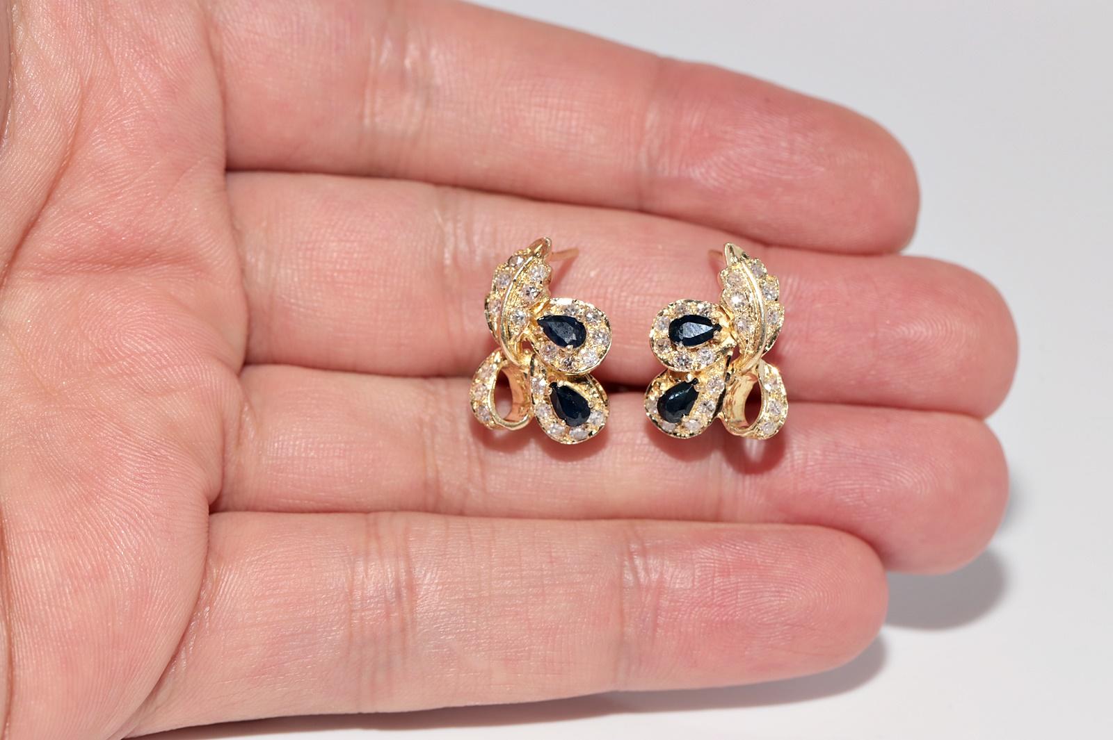 Taglio singolo Orecchino stile foglia in oro 14k con diamante naturale e zaffiro, CIRCA 1980 in vendita