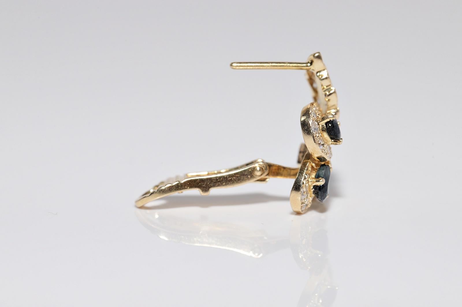 Orecchino stile foglia in oro 14k con diamante naturale e zaffiro, CIRCA 1980 In condizioni buone in vendita a Fatih/İstanbul, 34