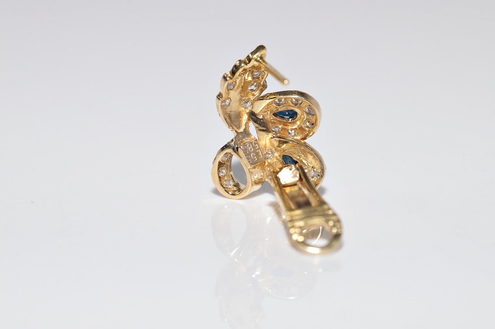 Donna Orecchino stile foglia in oro 14k con diamante naturale e zaffiro, CIRCA 1980 in vendita