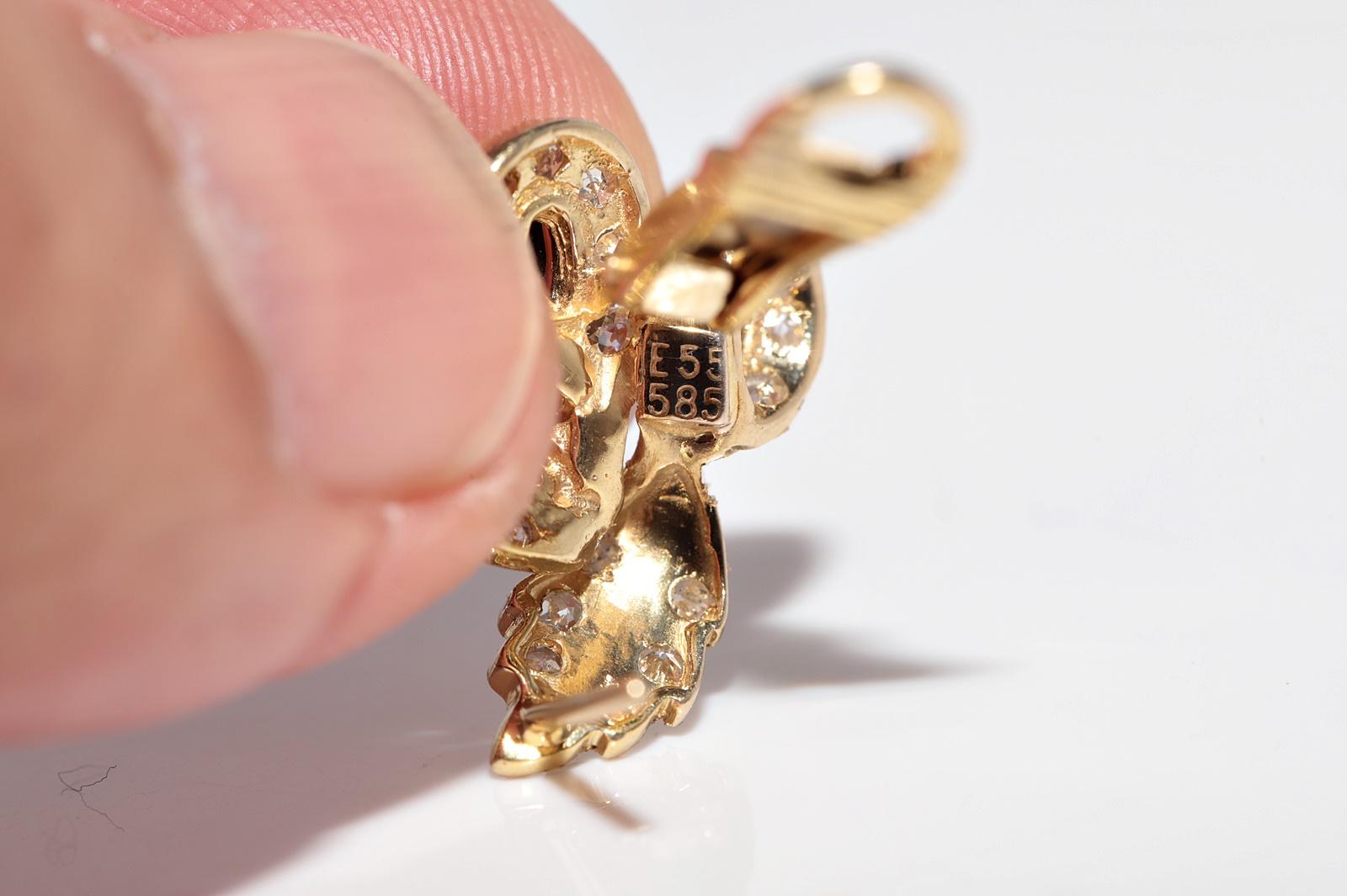 Orecchino stile foglia in oro 14k con diamante naturale e zaffiro, CIRCA 1980 in vendita 2