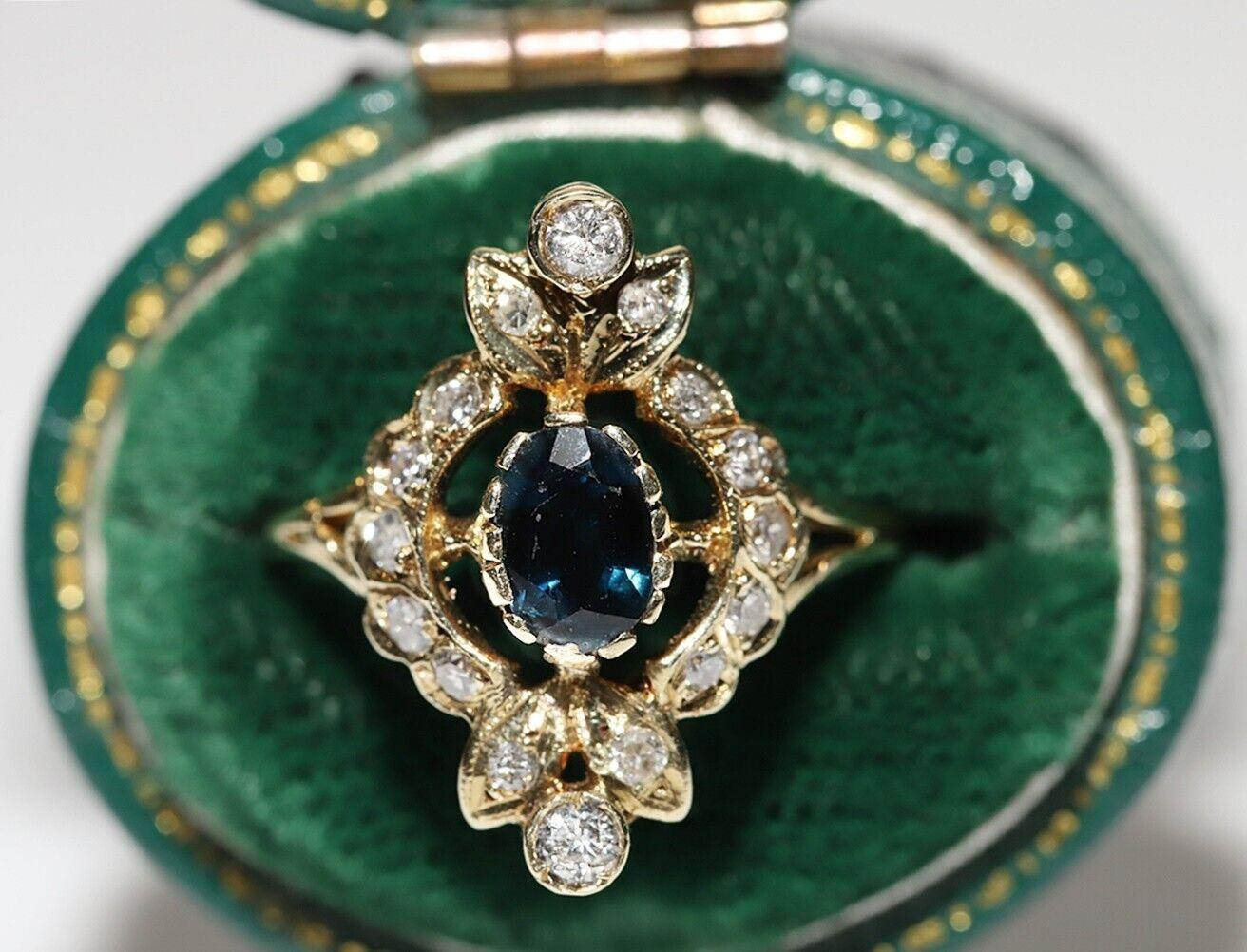 Vintage Circa 1980s 14k Gold Natural Diamond And Sapphire Navette Ring For Sale 4