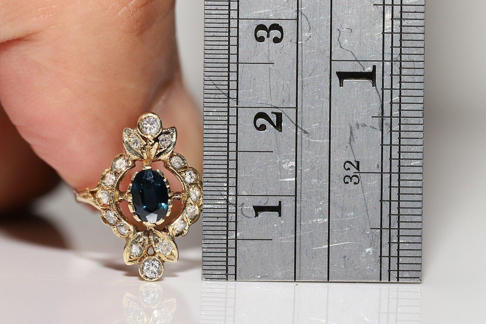 Retro Vintage Circa 1980s 14k Gold Natural Diamond And Sapphire Navette Ring For Sale