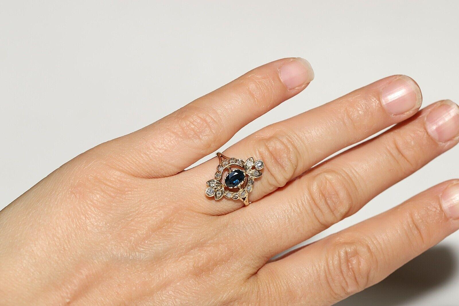 Vintage Circa 1980s 14k Gold Natural Diamond And Sapphire Navette Ring For Sale 2