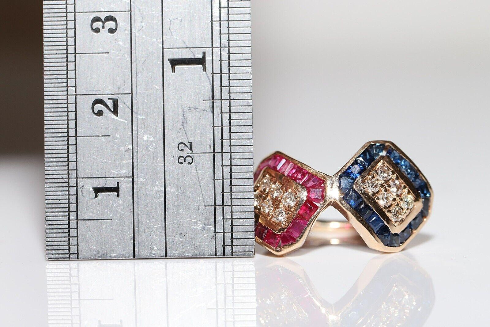 Vintage Circa 1980er Jahre 14k Gold Ring mit natürlichem Diamant und Saphir und Rubin im Angebot 5