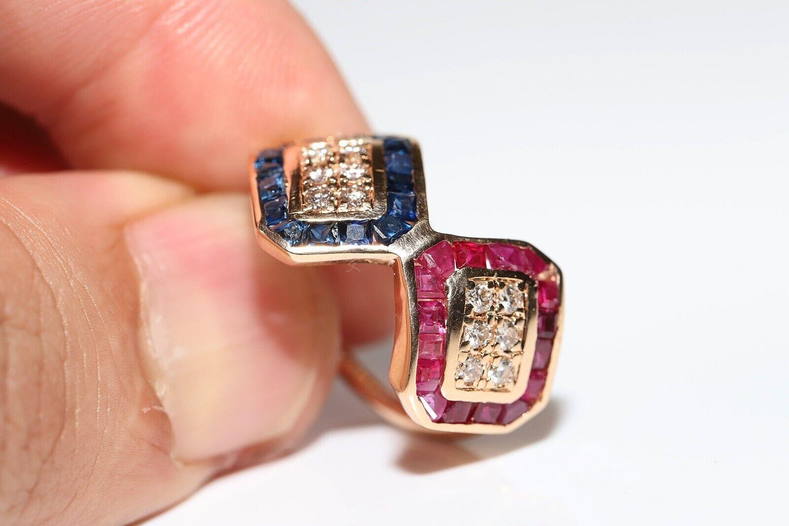 Vintage Circa 1980er Jahre 14k Gold Ring mit natürlichem Diamant und Saphir und Rubin (Retro) im Angebot