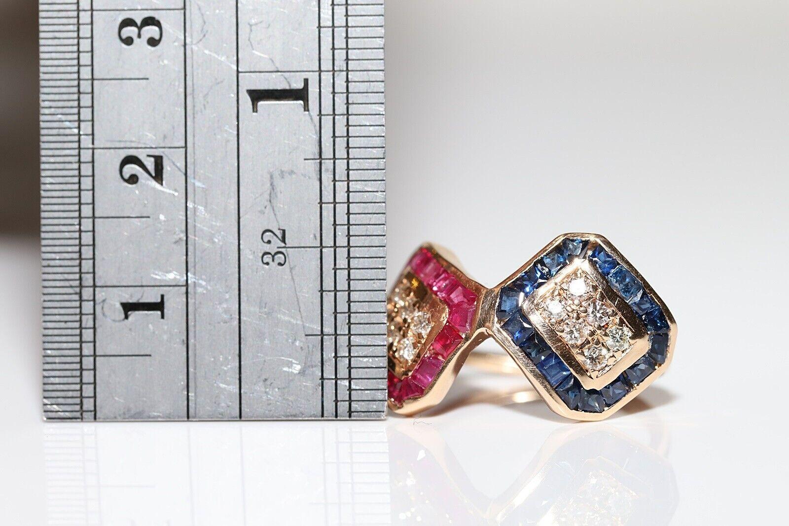 Vintage Circa 1980er Jahre 14k Gold Ring mit natürlichem Diamant und Saphir und Rubin Damen im Angebot