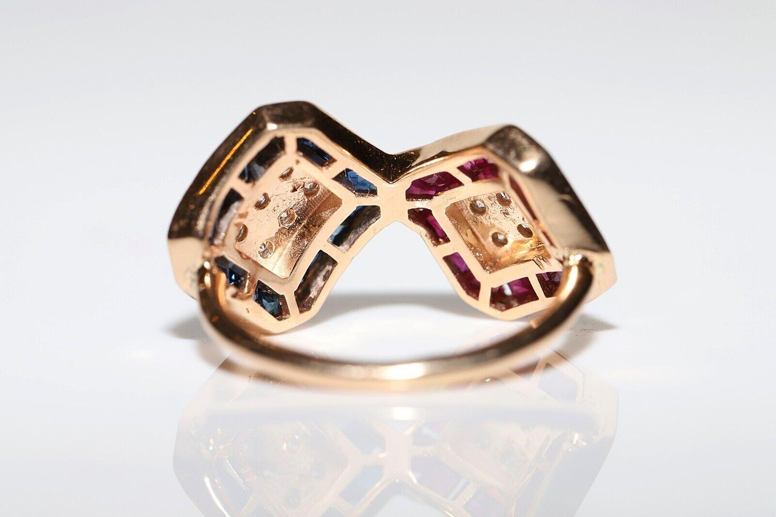 Vintage Circa 1980er Jahre 14k Gold Ring mit natürlichem Diamant und Saphir und Rubin im Angebot 1
