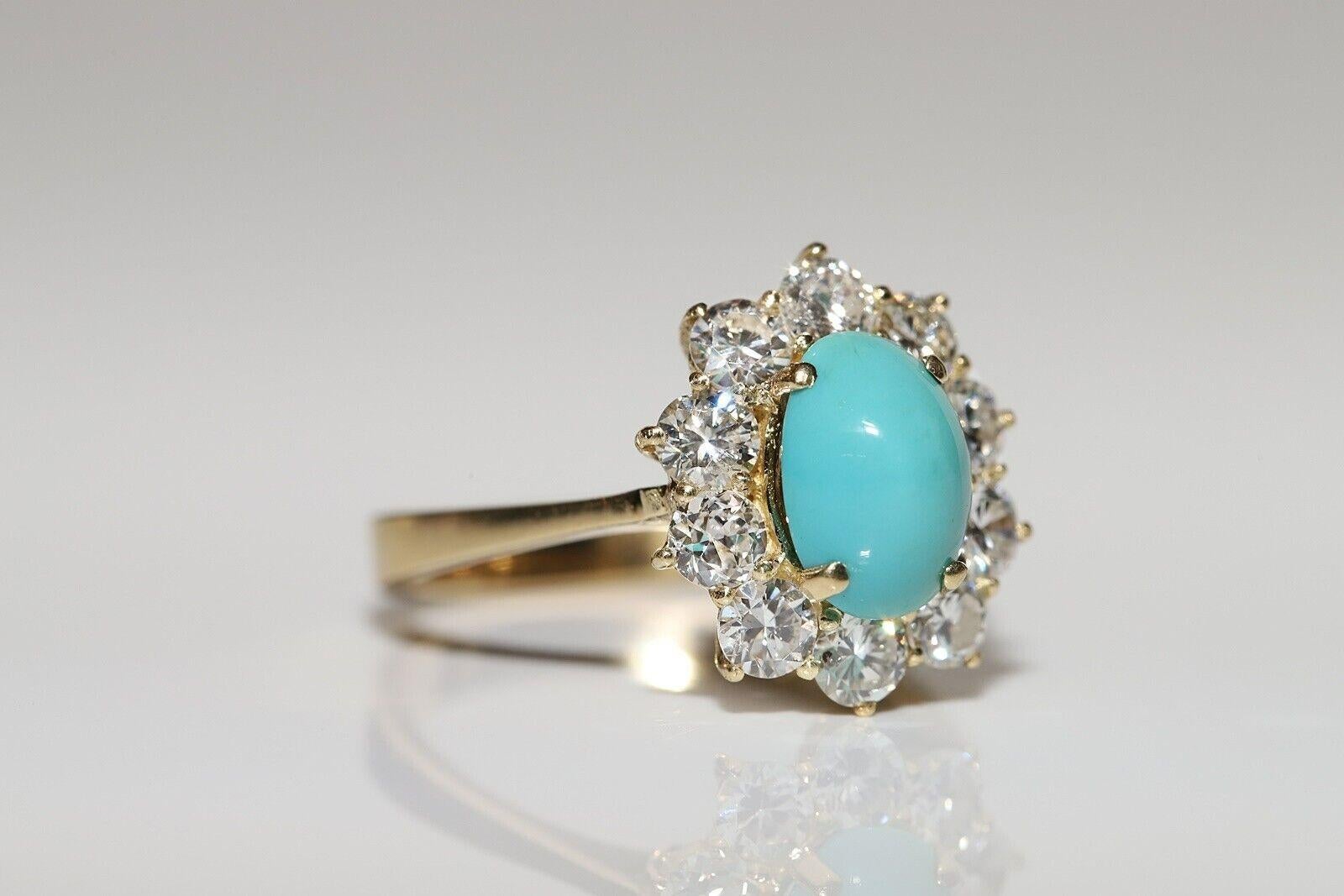 Brilliant Cut Vintage Circa 1980s 14k Gold Natural Diamond And Turquoise Decorated Ring For Sale