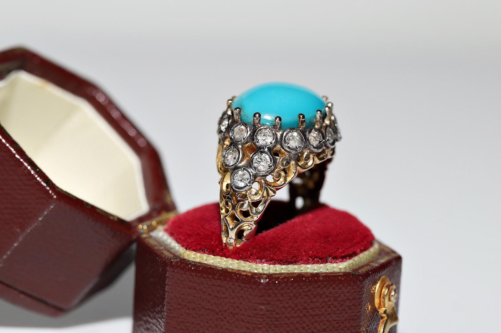 Bague vintage des années 1980 en or 14 carats décorée de diamants naturels et de turquoises  Pour femmes en vente