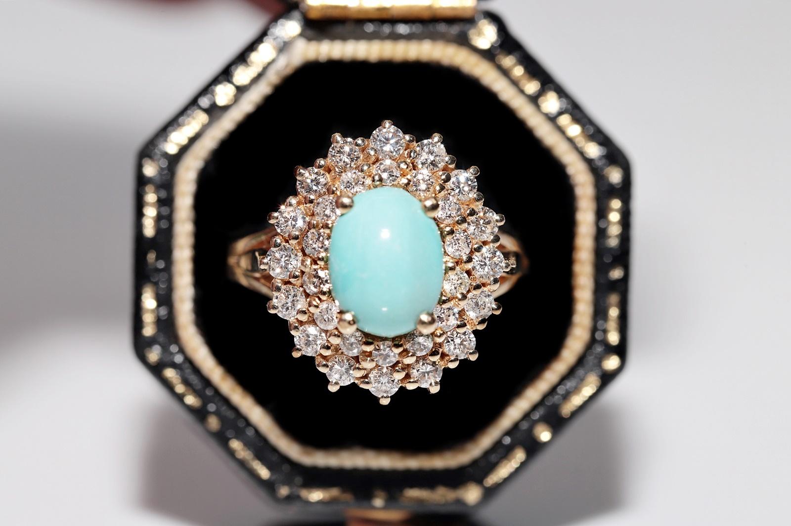 Vintage Circa 1980s 14k Gold Natural Diamond And Turquoise Ring For Sale 6
