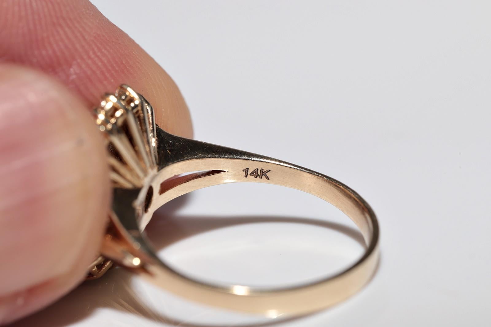 Vintage Circa 1980s 14k Gold Natural Diamond And Turquoise Ring For Sale 3