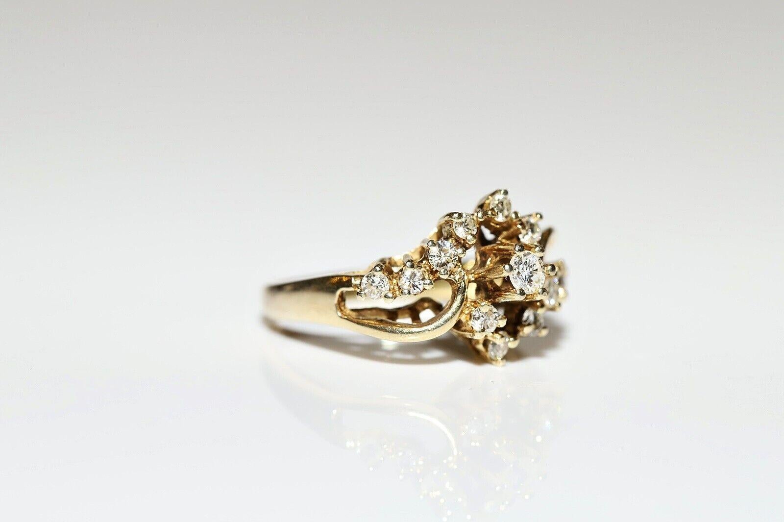 Brilliant Cut Vintage Circa 1980s 14k Gold Natural Diamond Decorated Cluster Ring  For Sale