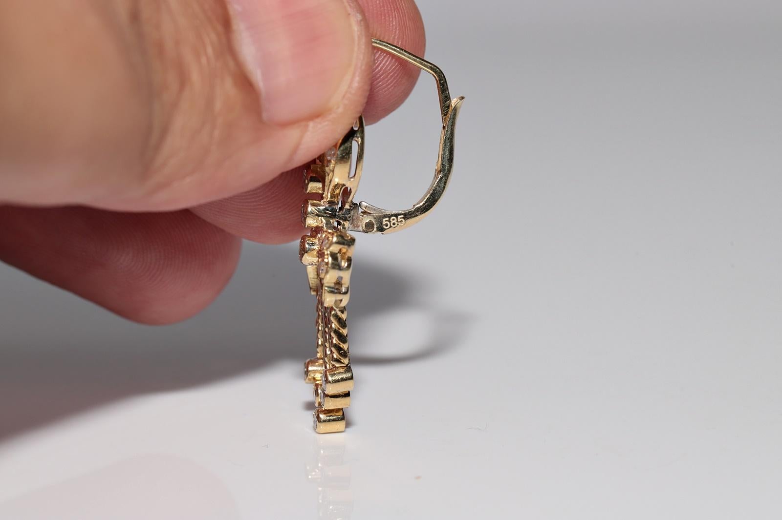 Vintage Circa 1980er Jahre 14k Gold Natürlicher Diamant Dekorierter Tropfenohrring Damen im Angebot