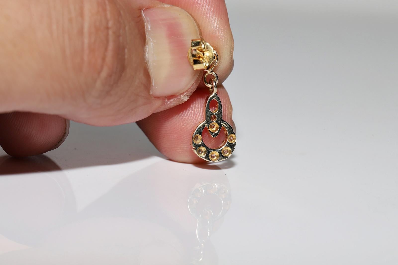 Vintage Circa 1980s 14k Gold Natural Diamond Decorated Drop Earring For Sale 1
