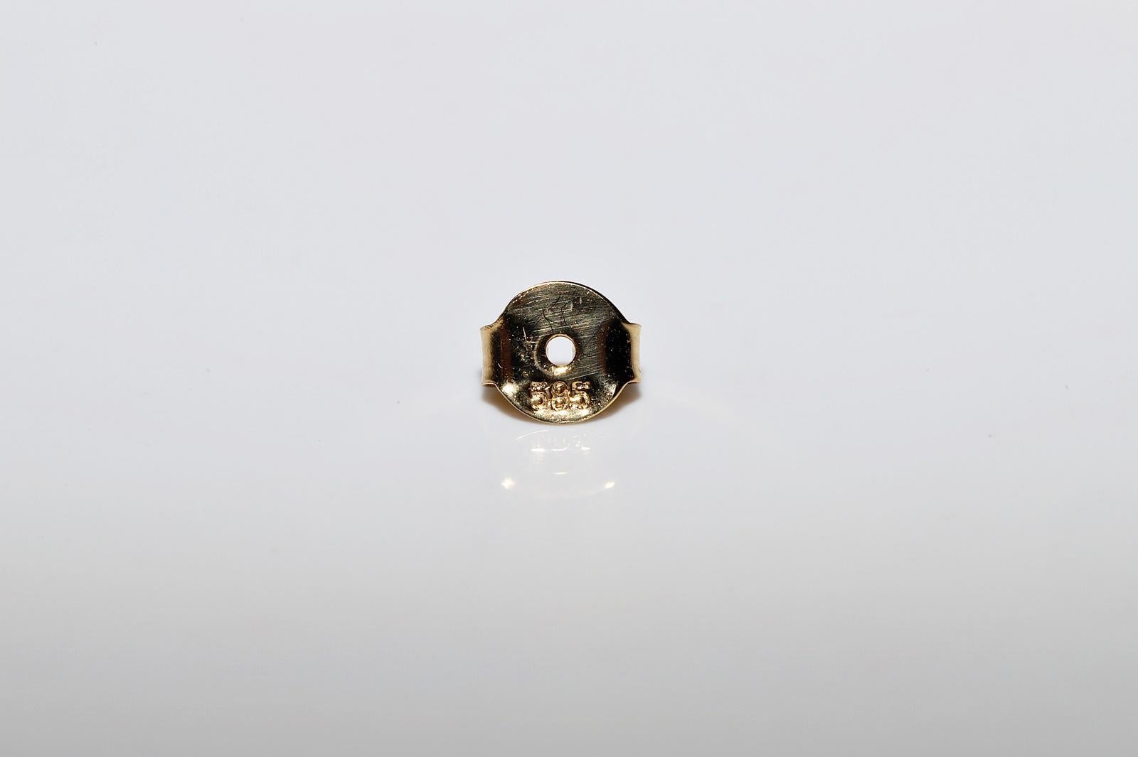 Vintage Circa 1980er Jahre 14k Gold Natürlicher Diamant Dekorierter Tropfenohrring im Angebot 3
