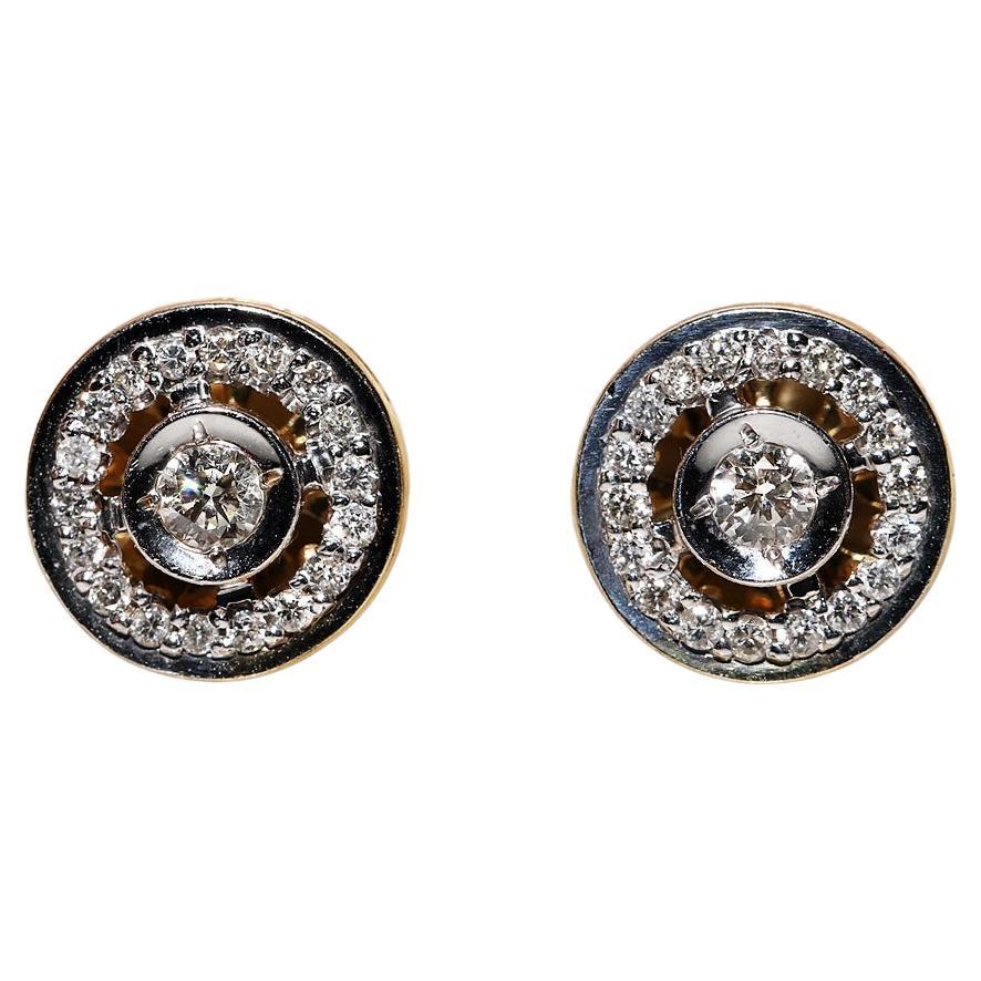 In sehr gutem Zustand.
Das Gesamtgewicht beträgt 3.5 Gramm.
Insgesamt ist Diamant 0,35 ct.
Der Diamant hat die Farbe H und die Reinheit V.
Die Box ist nicht enthalten.
Bitte kontaktieren Sie uns bei Fragen.