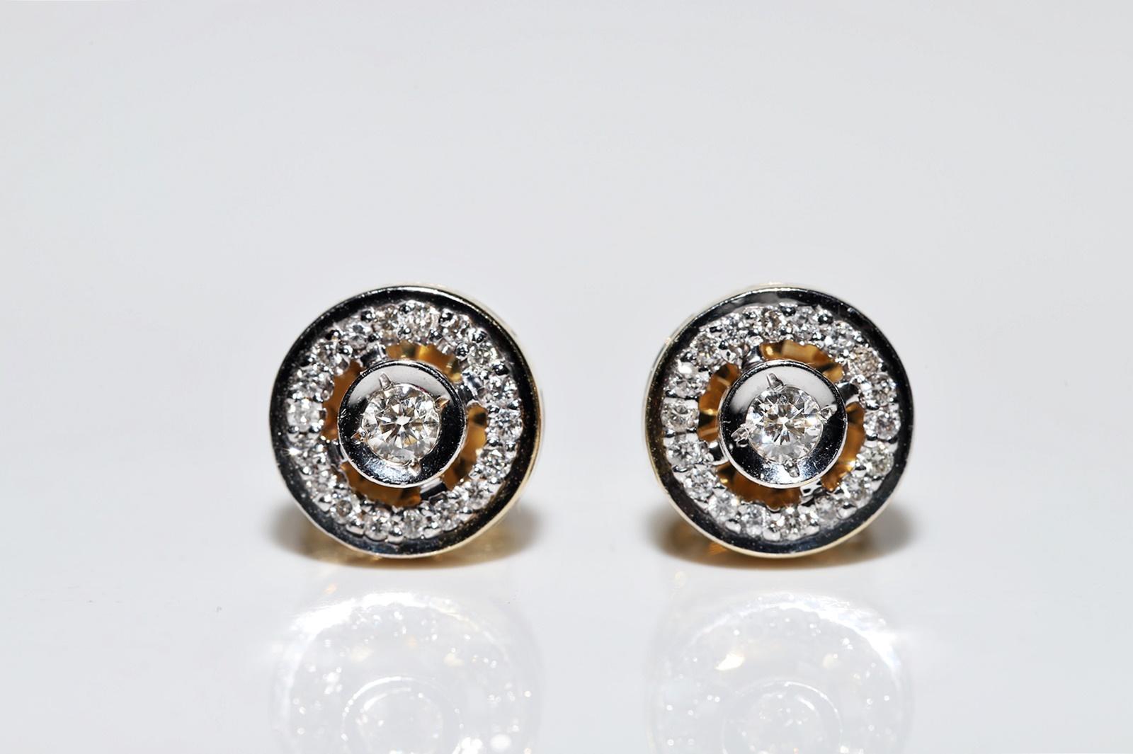 Vintage Circa 1980s 14k Gold Natural Diamond Decorated Earring In Good Condition For Sale In Fatih/İstanbul, 34