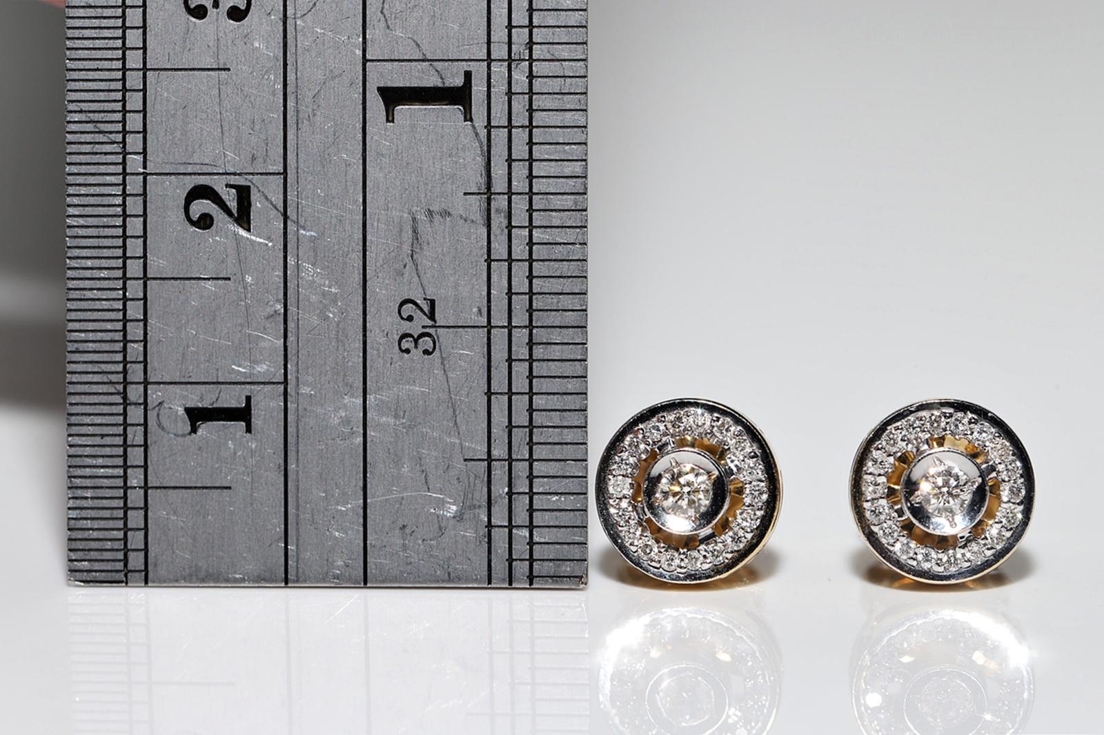 Boucle d'oreille vintage Circa 1980 en or 14k ornée de diamants naturels Pour femmes en vente