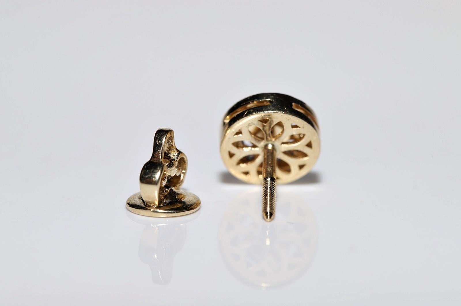 Vintage Circa 1980er Jahre 14k Gold Natürlicher Diamant-Ohrring mit Dekoration im Angebot 3