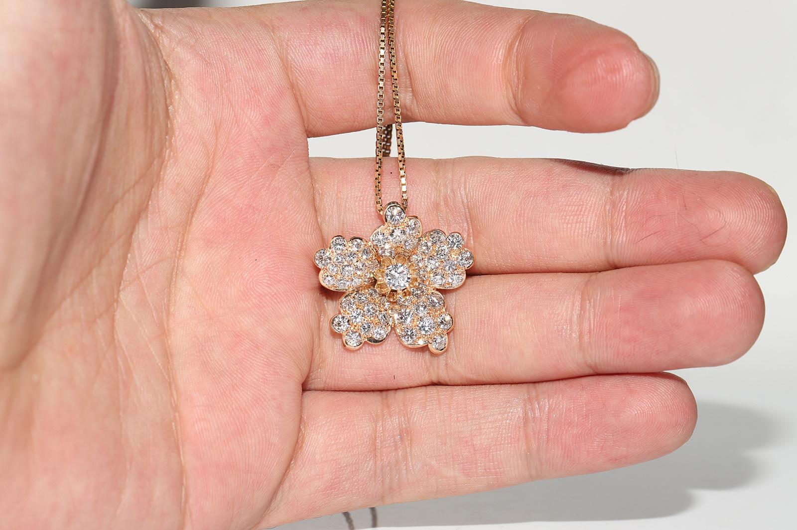 Vintage Circa 1980er Jahre 14k Gold Natürlicher Diamant Deko-Blumen-Anhänger Halskette im Angebot 5
