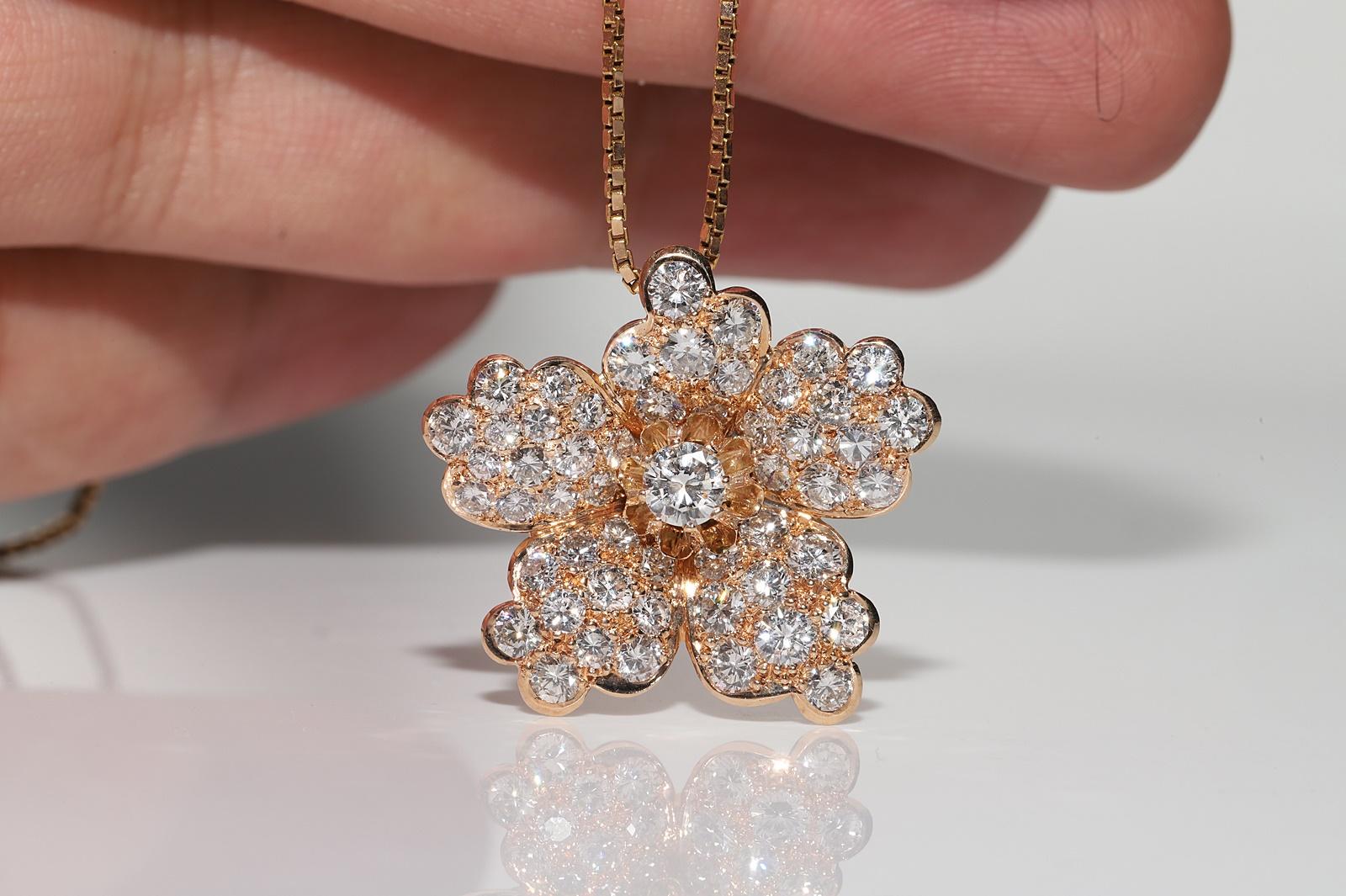 Vintage Circa 1980er Jahre 14k Gold Natürlicher Diamant Deko-Blumen-Anhänger Halskette Damen im Angebot