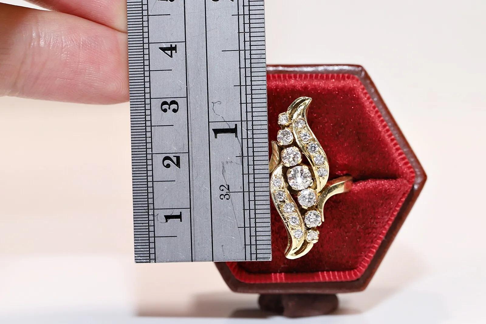 In very good condition.
Total weight is 8.9 grams.
Totally is diamond  about 1 carat.
The diamond is has  G-H color and vs-s1 clarity.
Ring size is US 7 (We offer free resizing)
We can make any size.
Box is not included.
Please contact for any