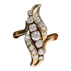 Vintage Circa 1980er Jahre 14k Gold Natürlicher Diamant Dekorierter Navette Ring