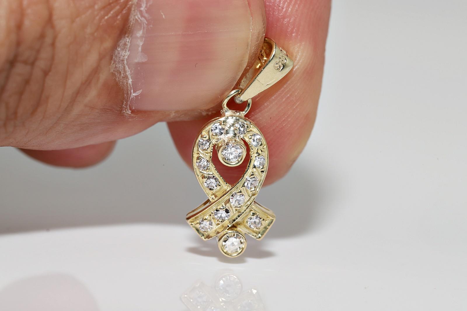 Vintage Circa 1980s 14k Gold Natural Diamond Decorated Pendant Necklace For Sale 8