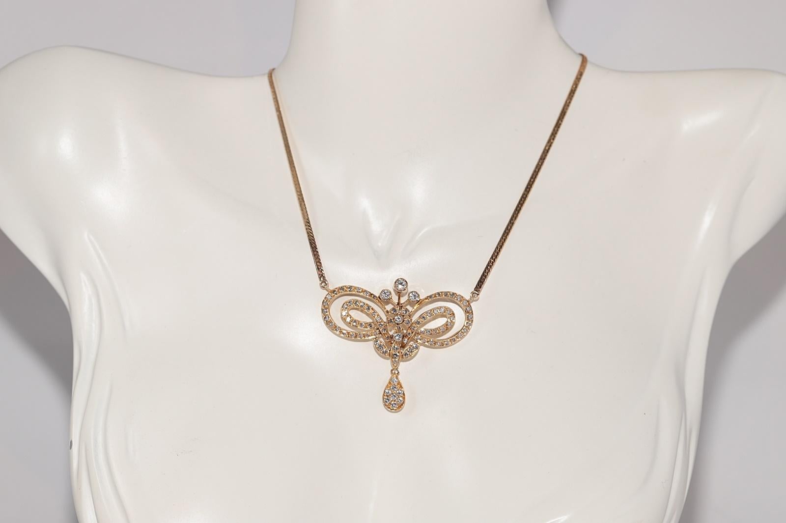 Vintage Circa 1980er Jahre 14k Gold Natürlicher Diamant Dekorierter Anhänger Halskette (Retro) im Angebot