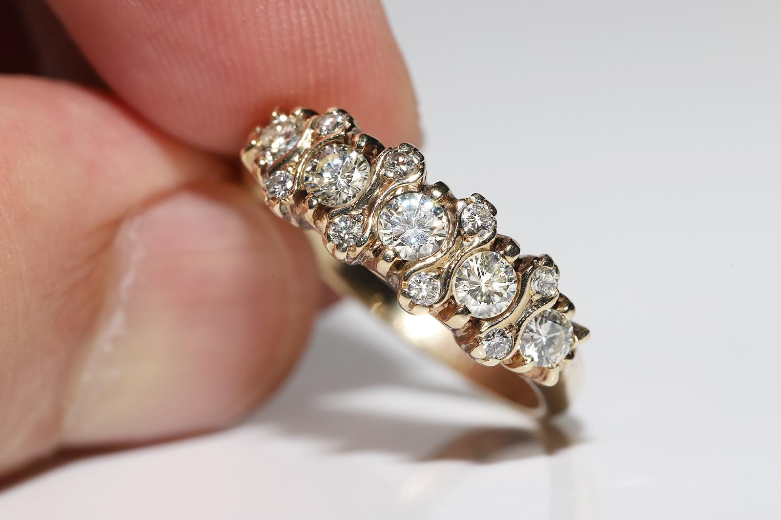 Vintage Circa 1980s 14k Gold Natural Diamond Decorated Ring  For Sale 4
