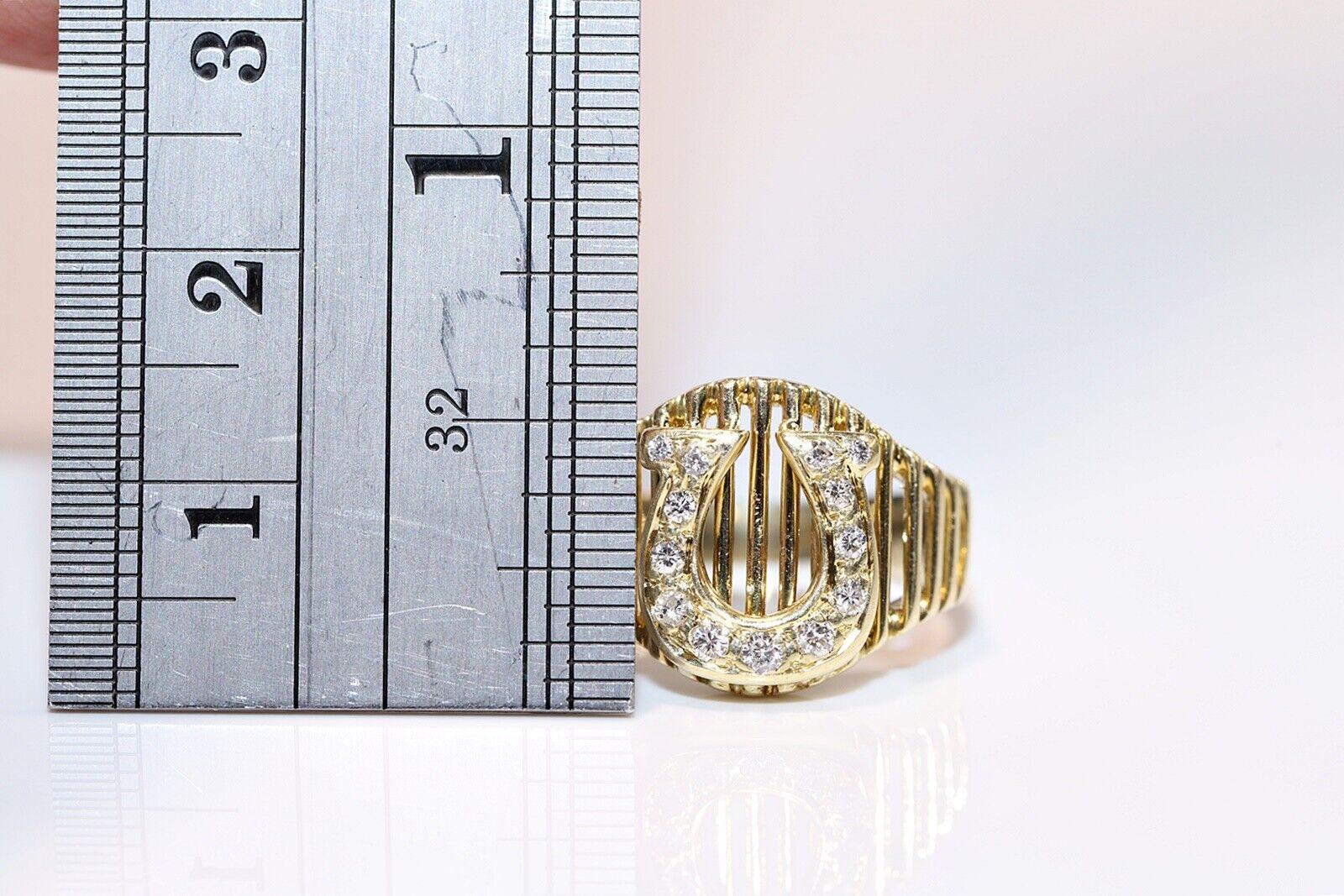 Vintage Circa 1980s 14k Gold Natural Diamond Decorated Ring For Sale 4