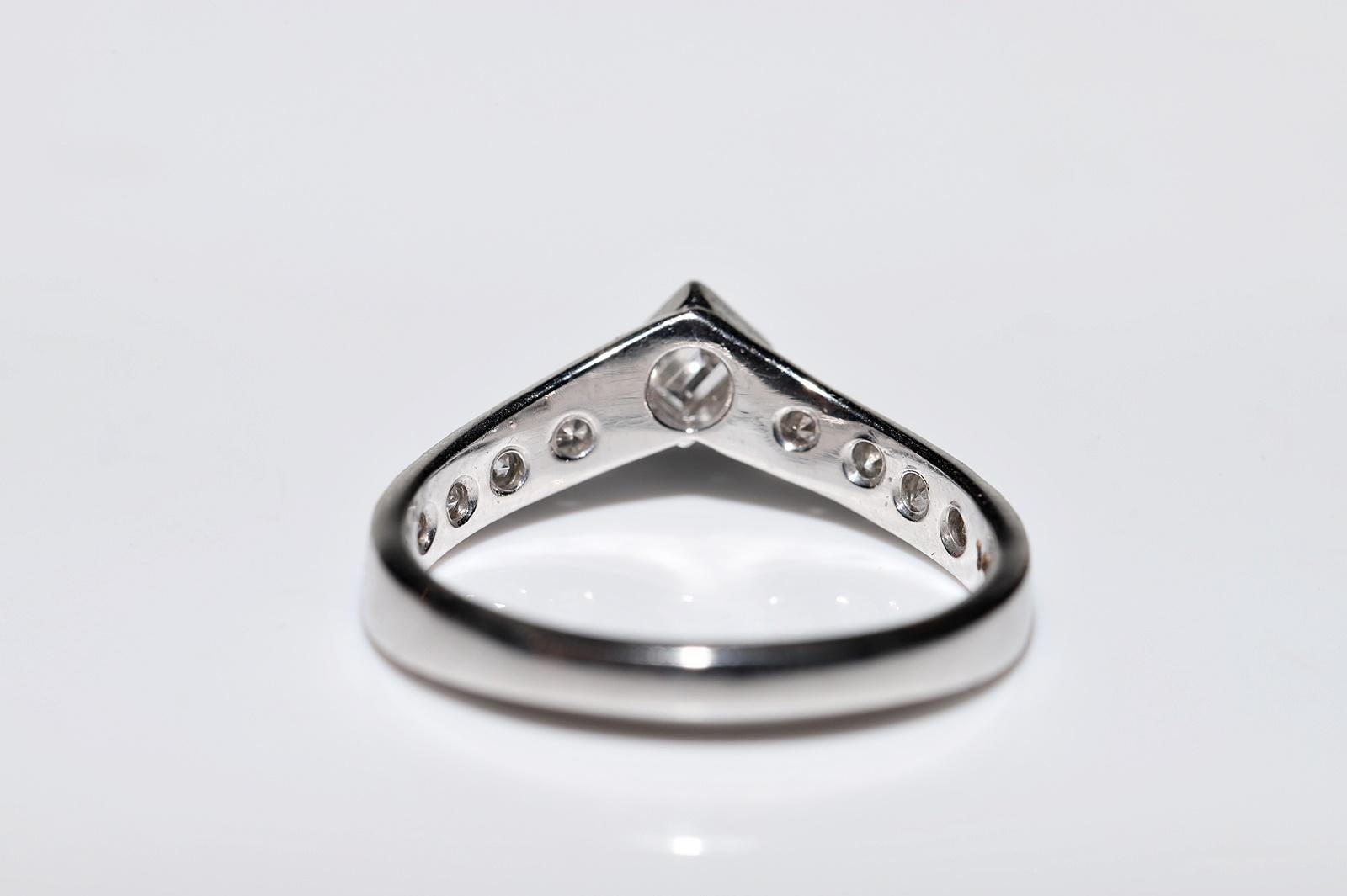 Vintage Circa 1980er Jahre 14k Gold Natürlicher Diamant Dekorierter Vintage-Ring im Angebot 8