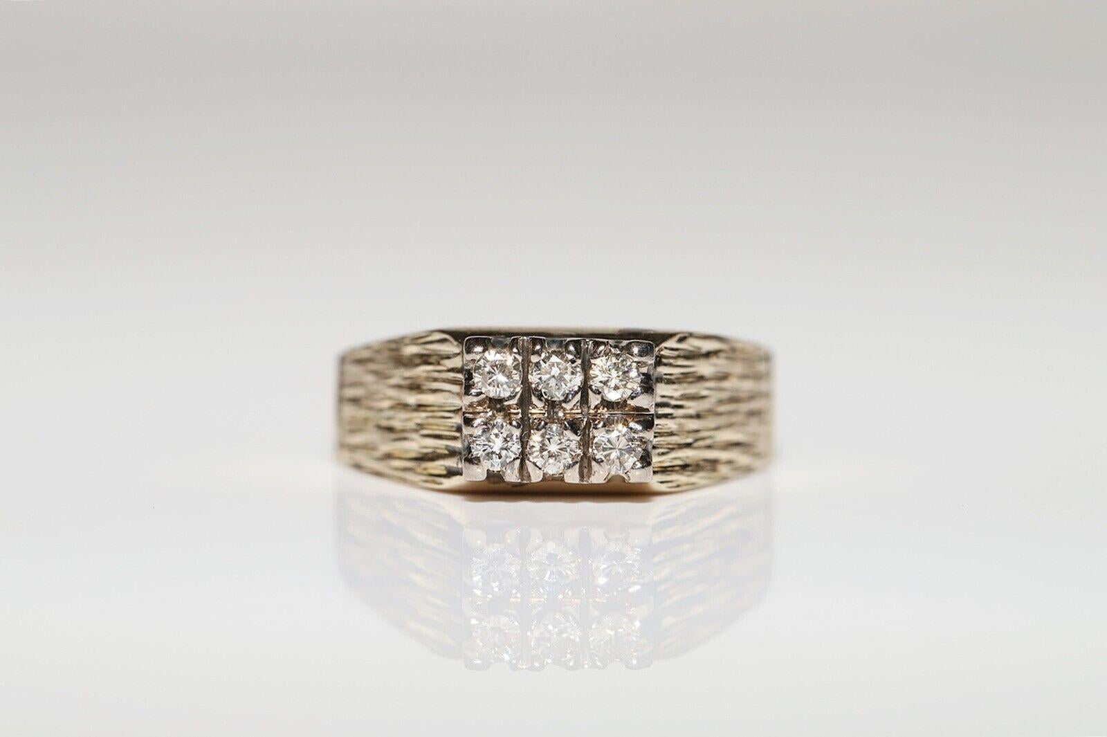 Brilliant Cut Vintage Circa 1980s 14k Gold Natural Diamond Decorated Ring  For Sale