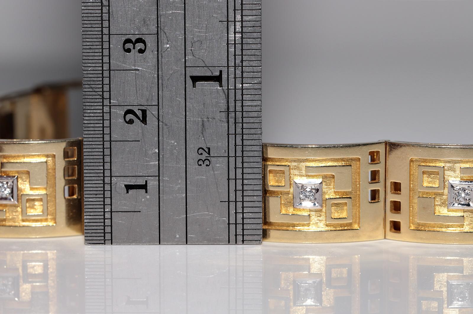 Vintage Circa 1980er Jahre 14k Gold natürlicher Diamant verziertes starkes Vintage-Armband im Angebot 6