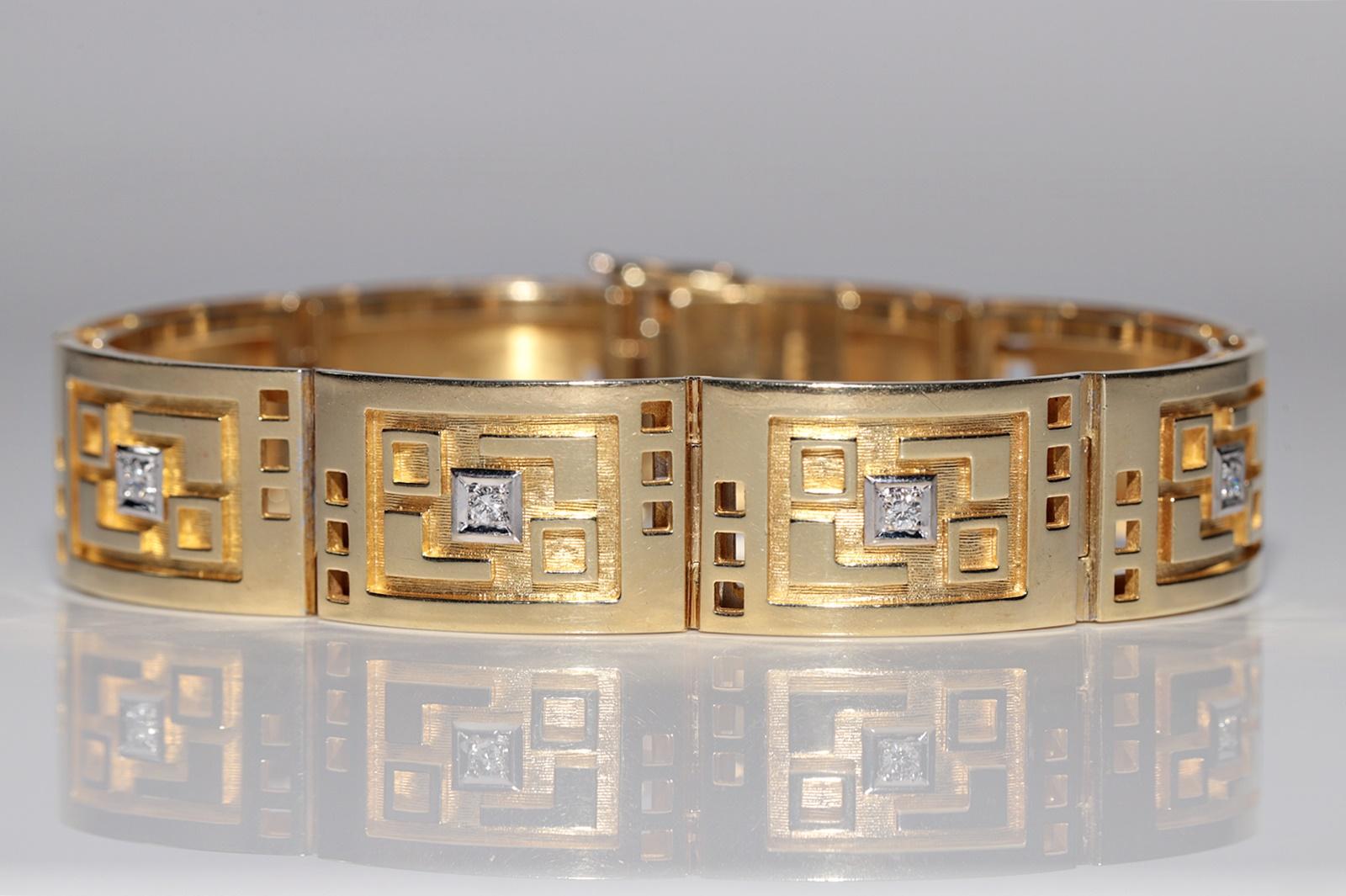 Vintage Circa 1980er Jahre 14k Gold natürlicher Diamant verziertes starkes Vintage-Armband (Brillantschliff) im Angebot