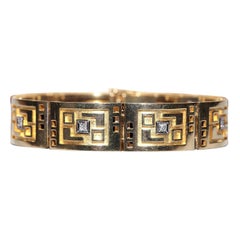 Vintage Circa 1980s 14k Gold Natural Diamond Decorated Strong Bracelet
