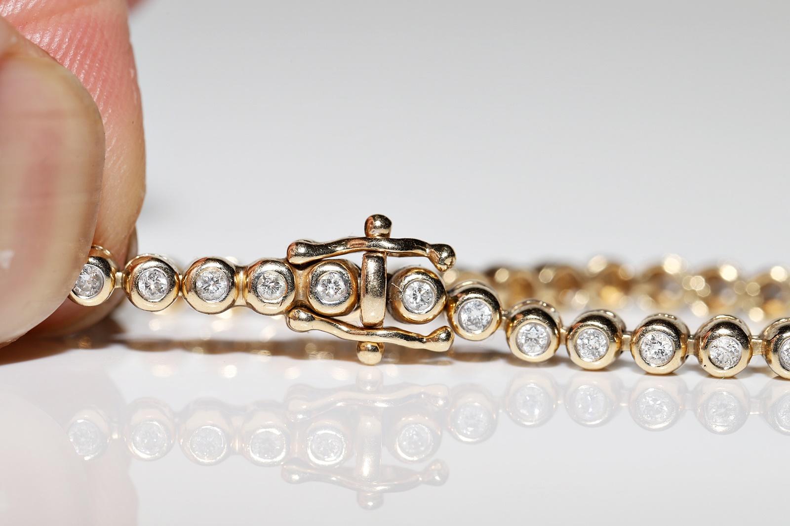 Vintage Circa 1980s 14k Gold Natural Diamond Decorated Tennis Bracelet  For Sale 3