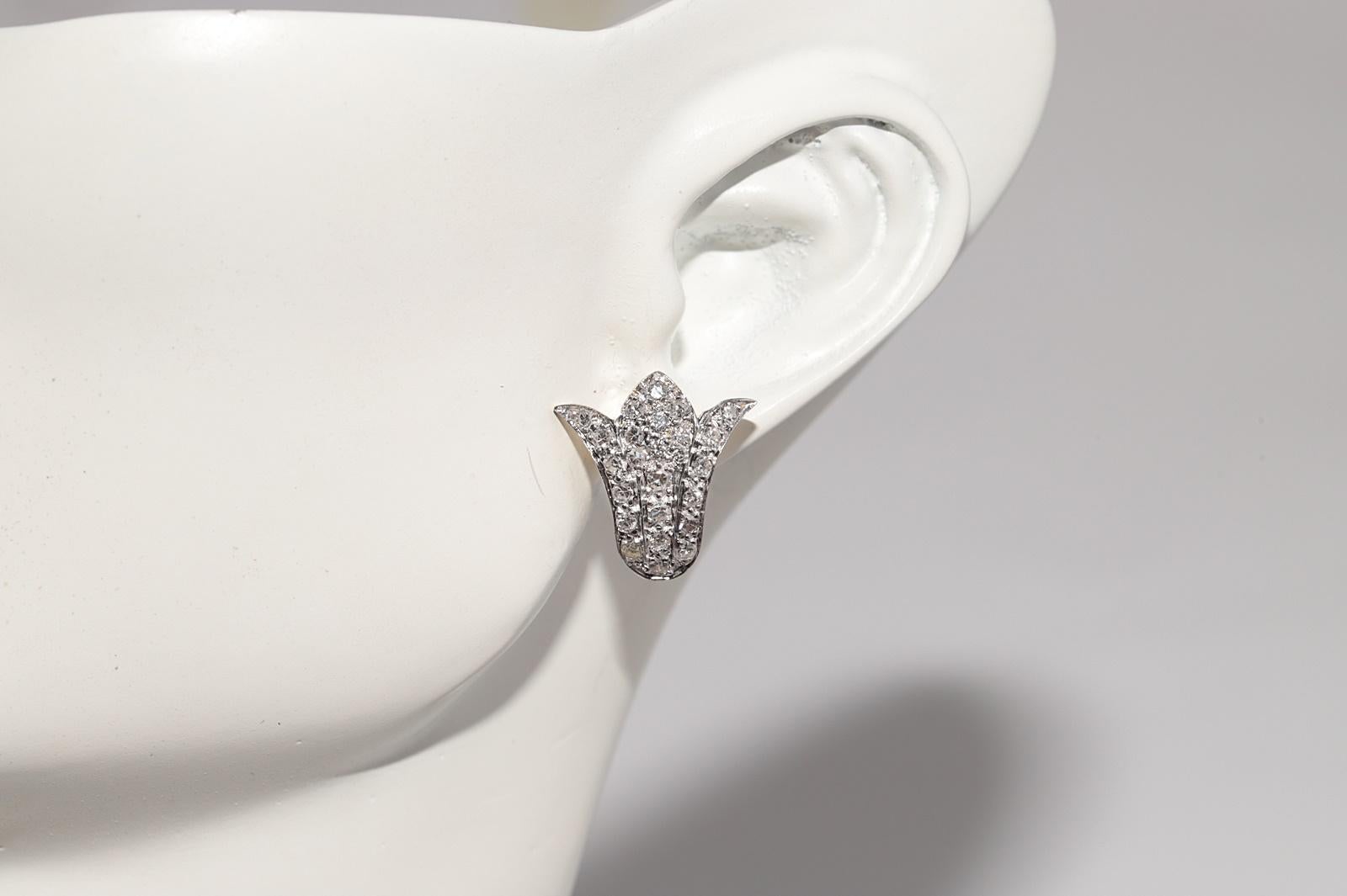 Vintage CIRCA 1980s 14k Gold natürlichen Diamanten verziert Tulpe Stil Ohrring im Angebot 9