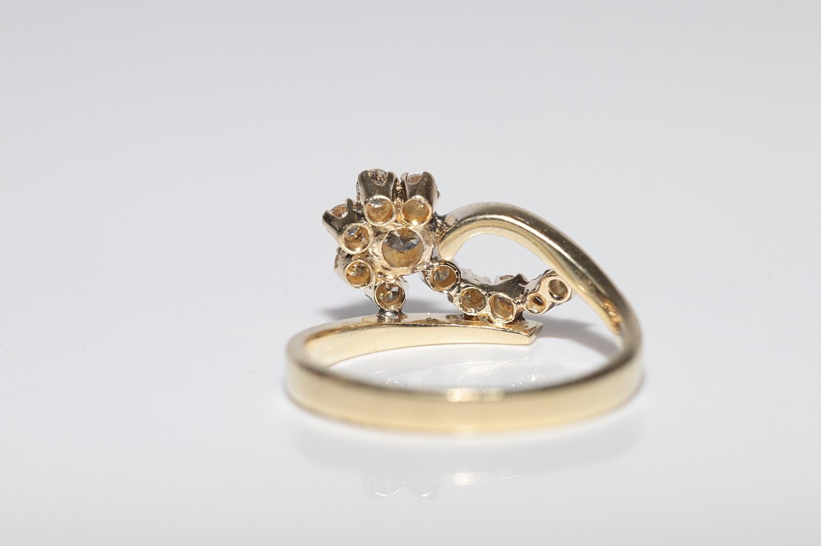 Donna Anello stile fiori con diamanti naturali in oro 14k CIRCA 1980 in vendita