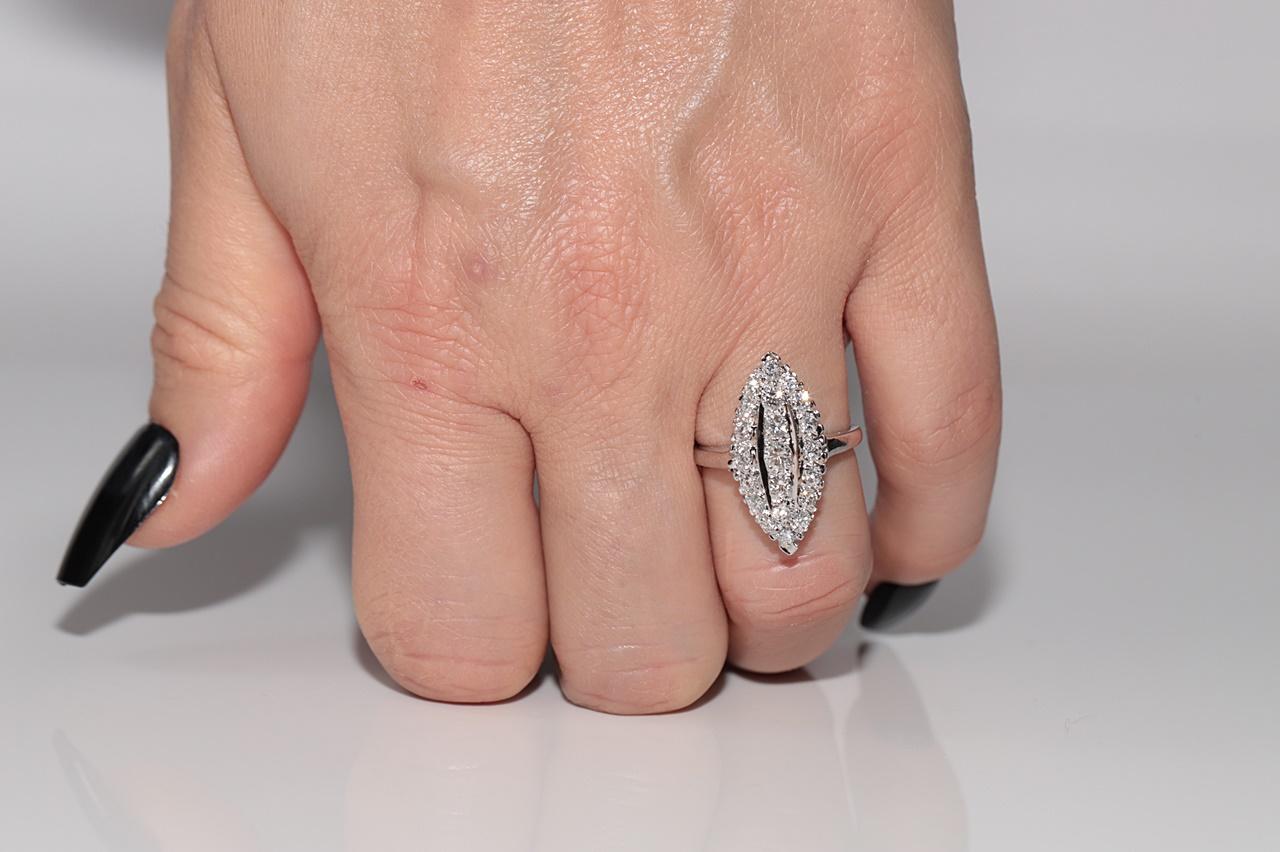 Vintage Circa 1980er Jahre 14k Gold natürlicher Diamant Navette Ring im Angebot 7