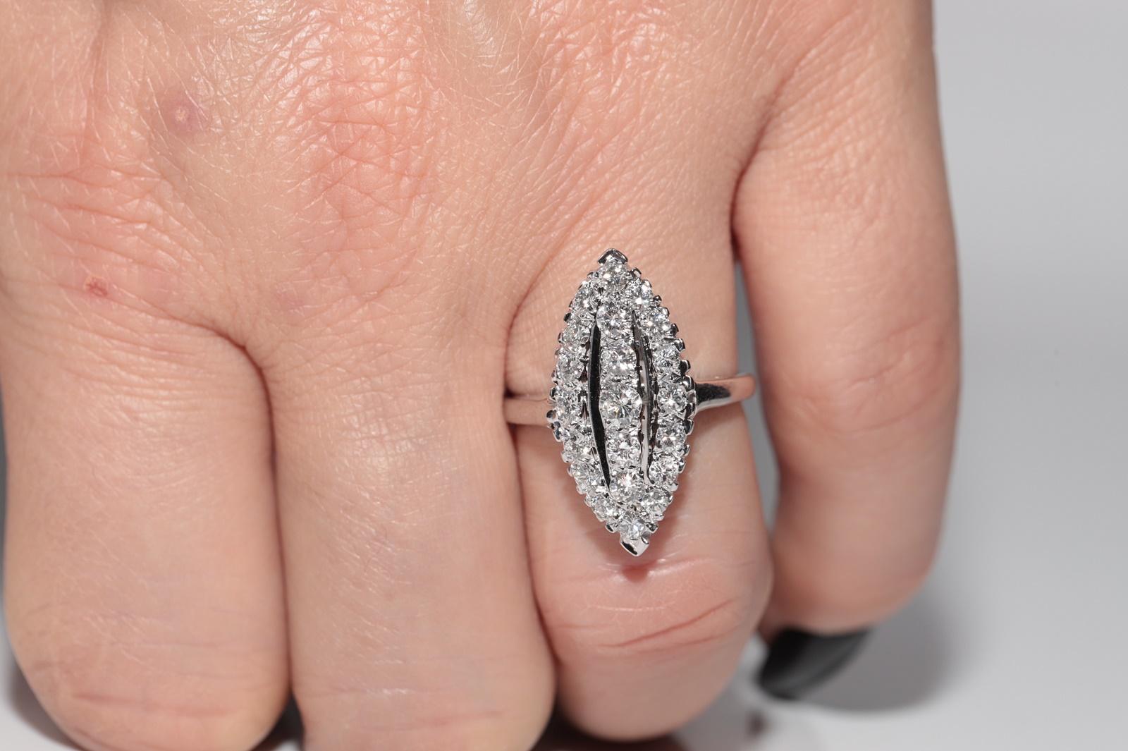 Vintage Circa 1980er Jahre 14k Gold natürlicher Diamant Navette Ring im Angebot 8