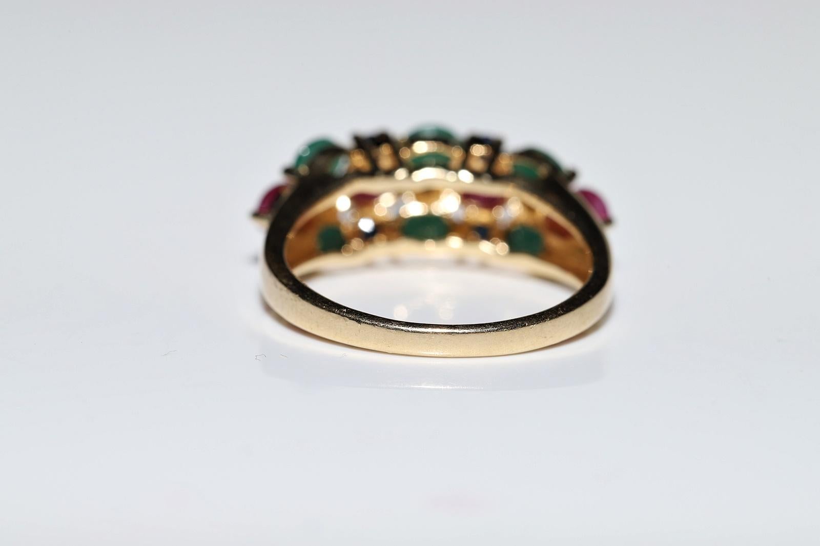 Vintage Circa 1980s 14k Gold Natural Emerald And Sapphire Ruby Decorated Ring For Sale 4
