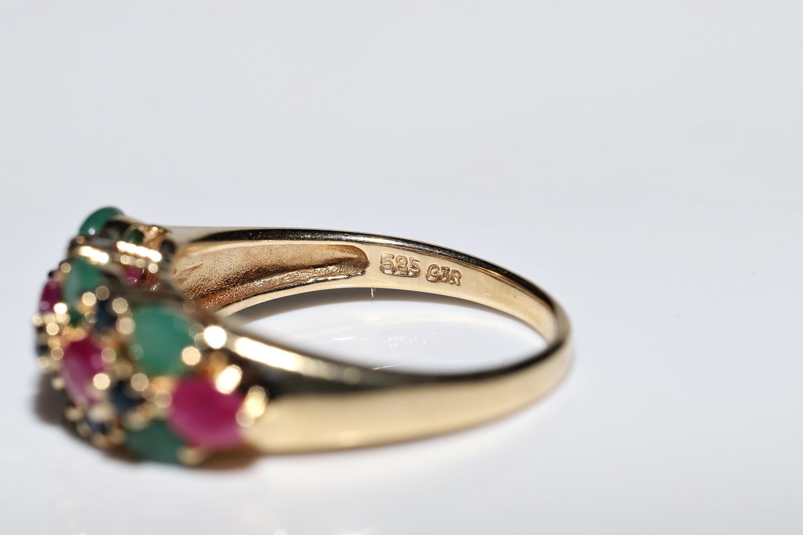 Vintage Circa 1980s 14k Gold Natural Emerald And Sapphire Ruby Decorated Ring For Sale 5